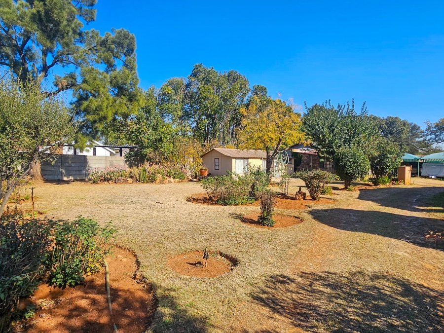 4 Bedroom Property for Sale in Potchefstroom Rural North West